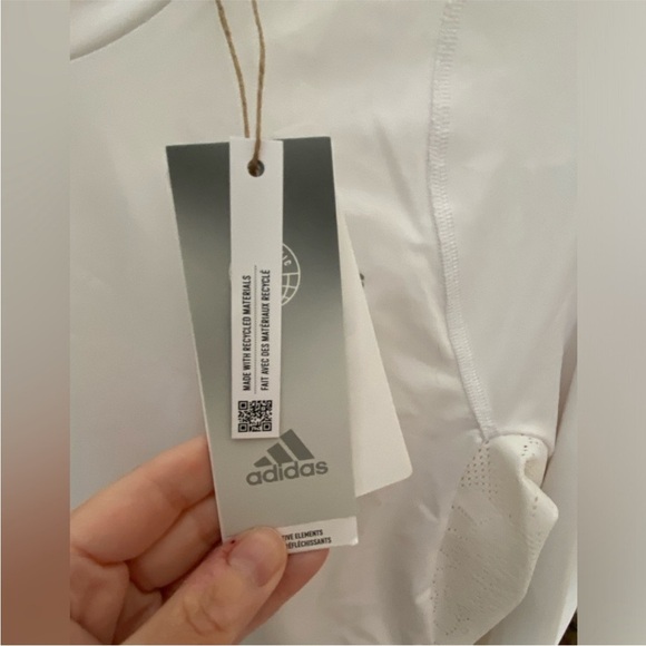 NEW Adidas Fast Flower crop mesh back shirt white size L - Picture 3 of 6